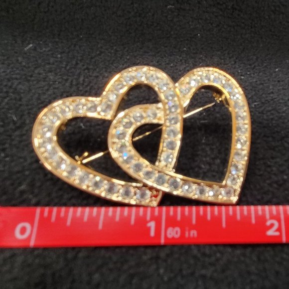 Double Heart Brooch - Picture 4 of 6